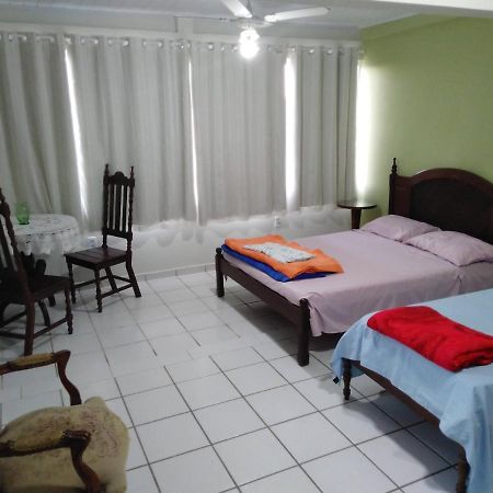 Quartos em casa próxima à praia Vila Velha  Extérieur photo